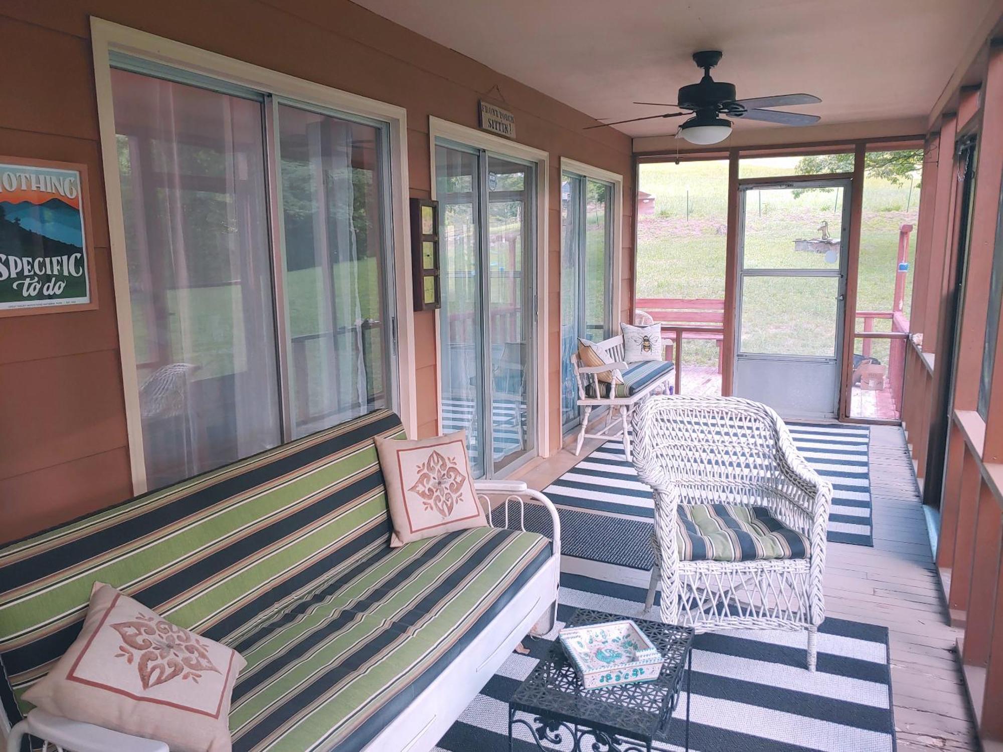 Bryson City Creekside Home With Hot Tub- 3 Bedroom-2 Bath Home Экстерьер фото